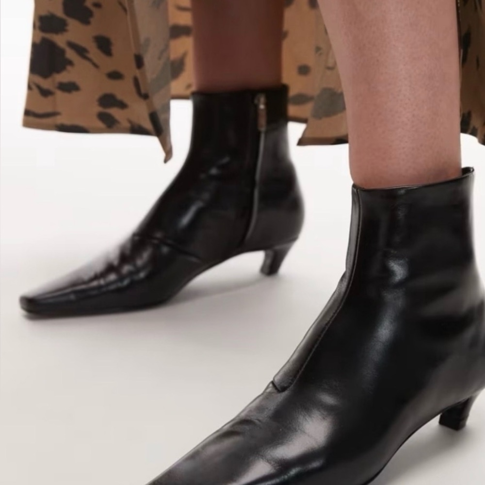 MNG Mango Black Leather Ankle Boots Booties - Size 6 - NWT